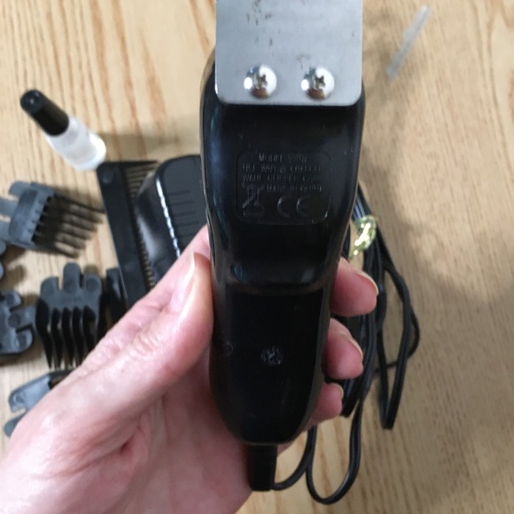 10pc Wahl Hair Cutting Kit with Bag - Picture 4 of 6